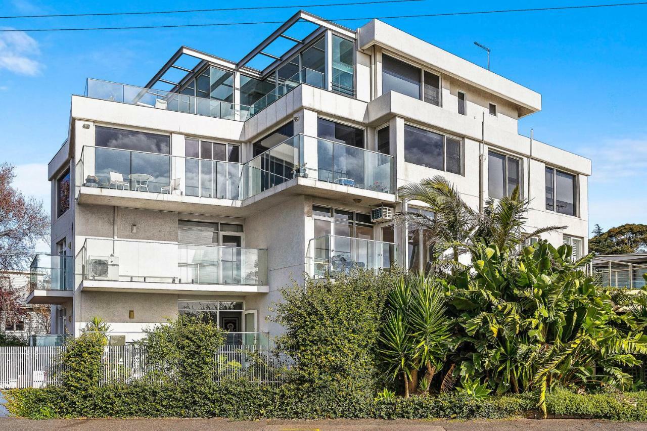 Captains Retreat Apartments And Cottages Williamstown Exterior photo